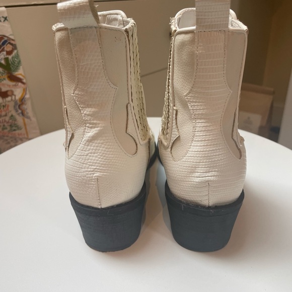 Free People White Ankle Western Boot Vegan Cavalier Boot - Picture 9 of 16